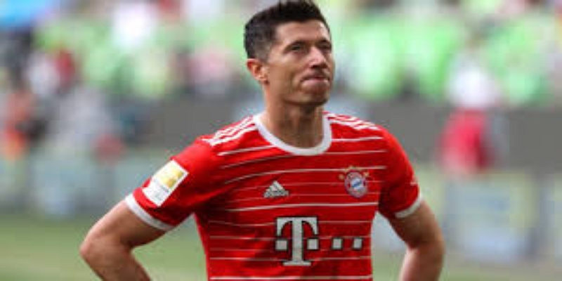 OG真人回顾：低谷反弹，拜仁完成赛季级蜕变-OG真人