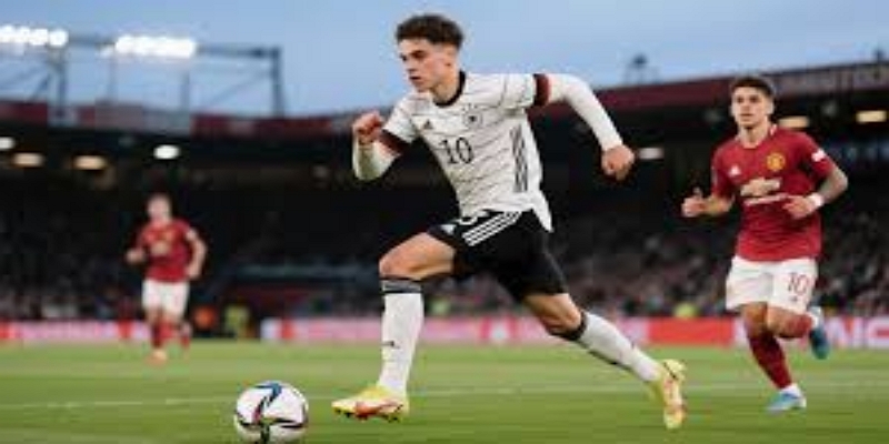 球员聚焦：穆尼兹的蜕变之路-OG真人